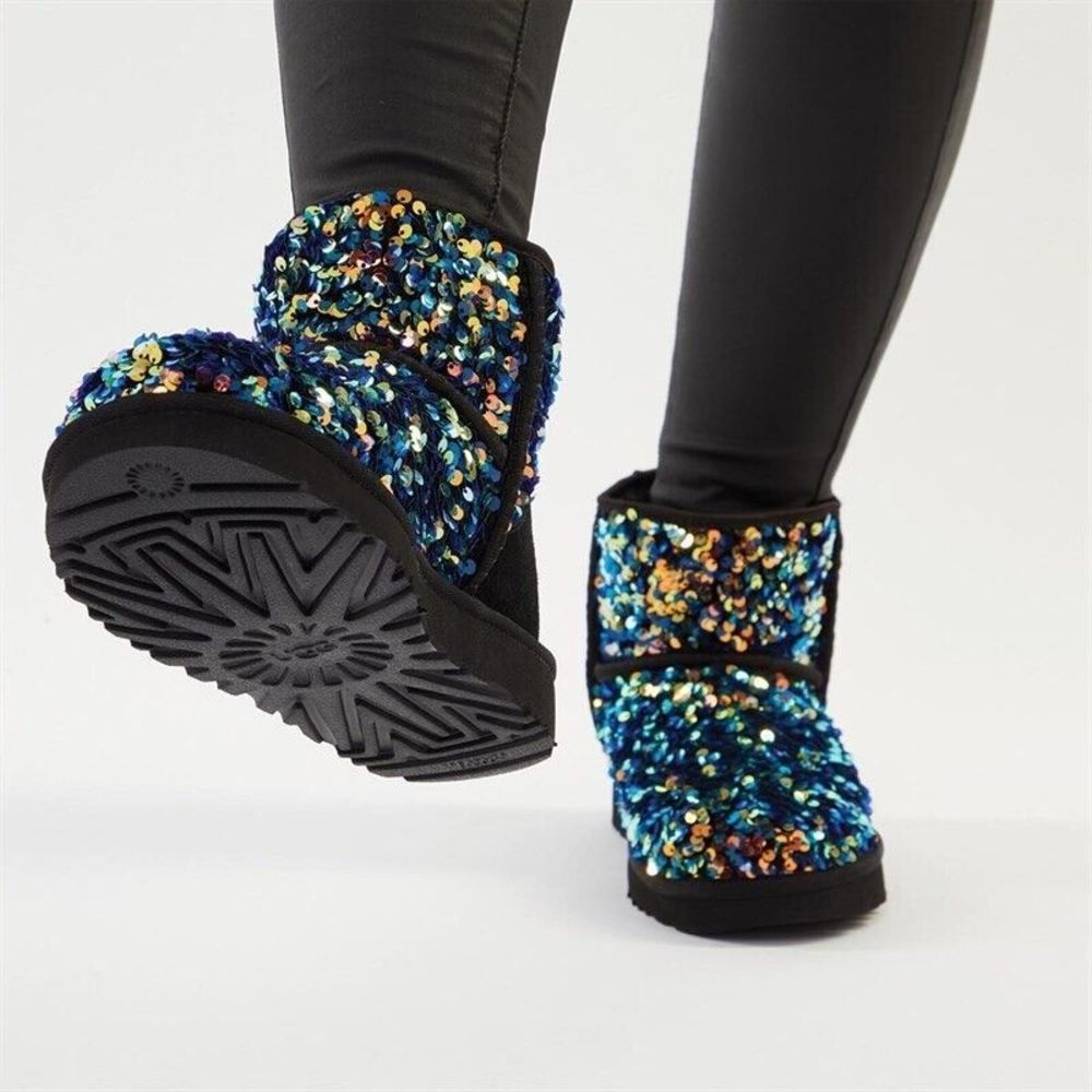 New UGG Classic Short Stellar Sequin Size Us 6 - Picture 3 of 9